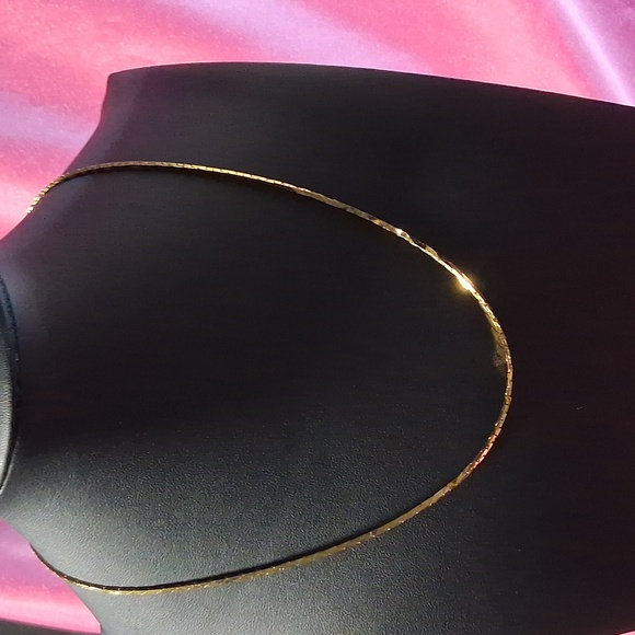 Quality Goldtone Jewelry Lot - Picture 8 of 9